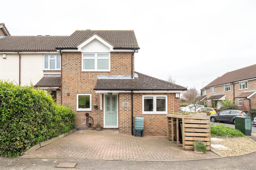 Westminster Gardens, Chingford, Chingford