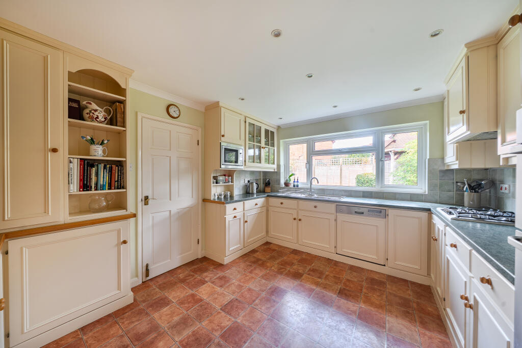House in Southampton - View 2