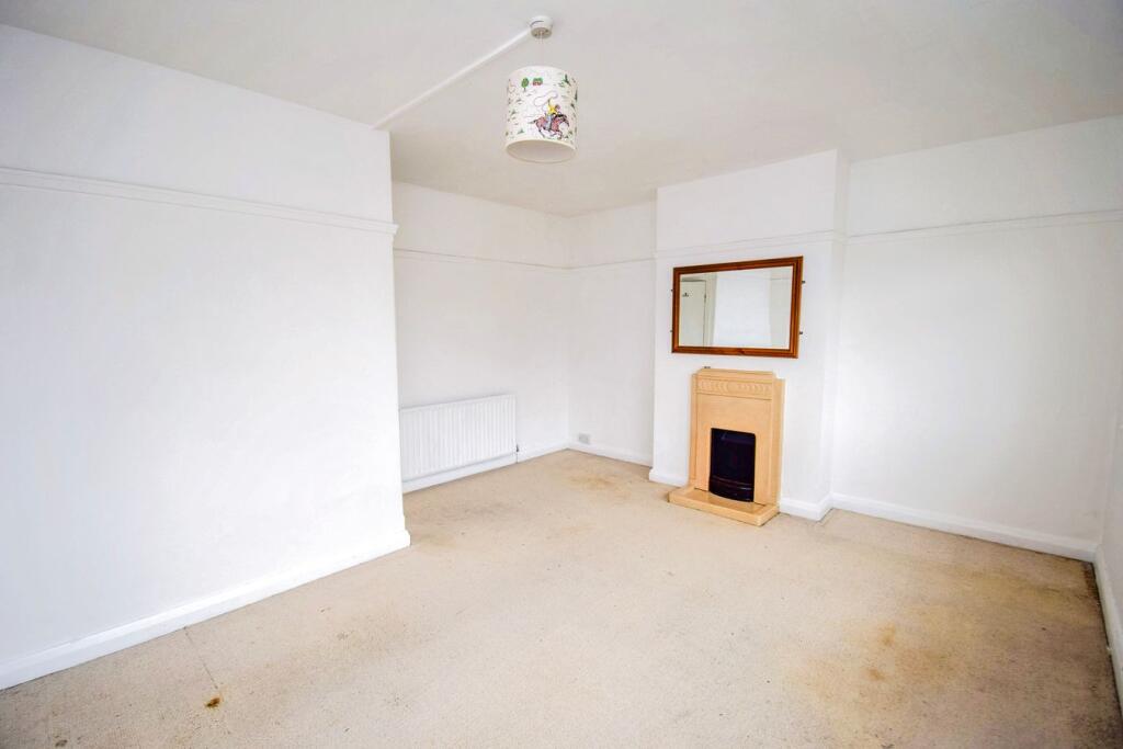 Apartment in Tonbridge - More