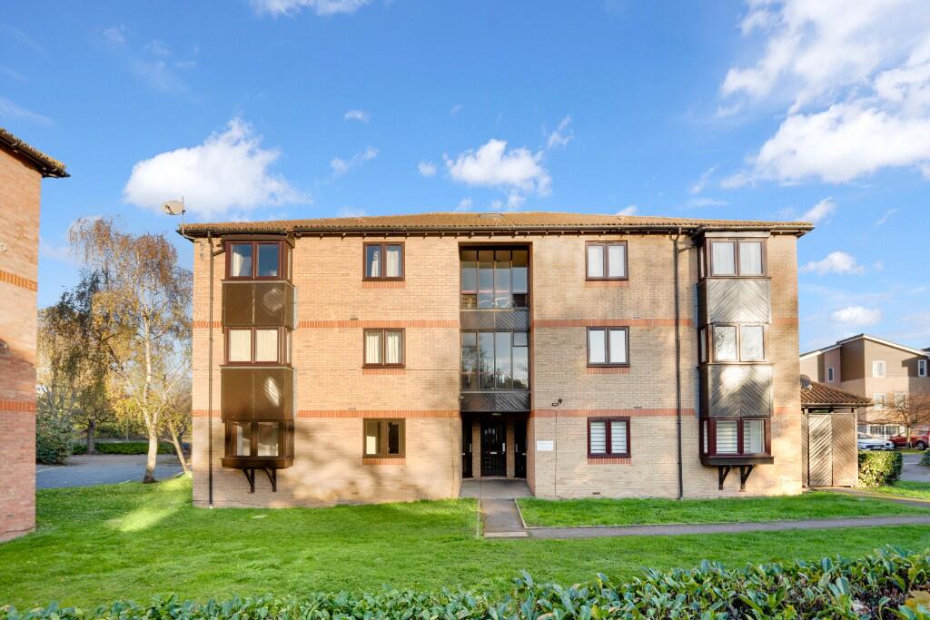 Main image of property: Rushdon Close, Romford, London, RM1