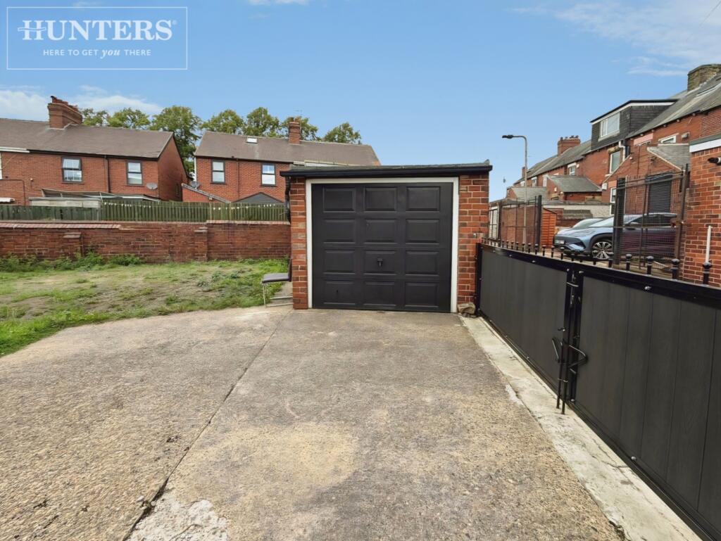 House in Barnsley, South Yorkshire - View 2