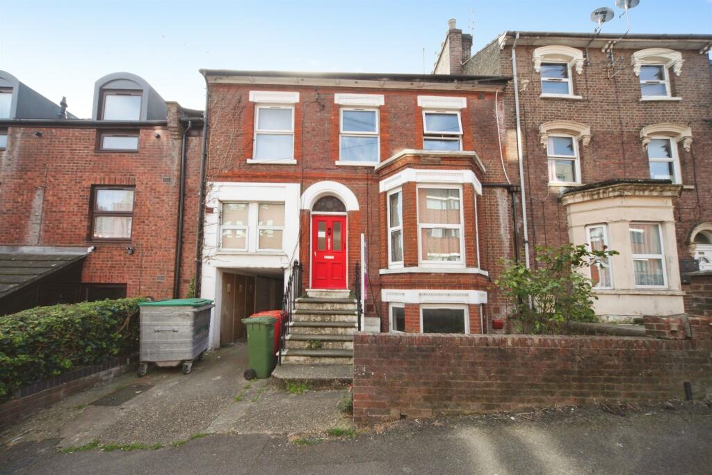 Main image of property: Rothesay Road, Luton
