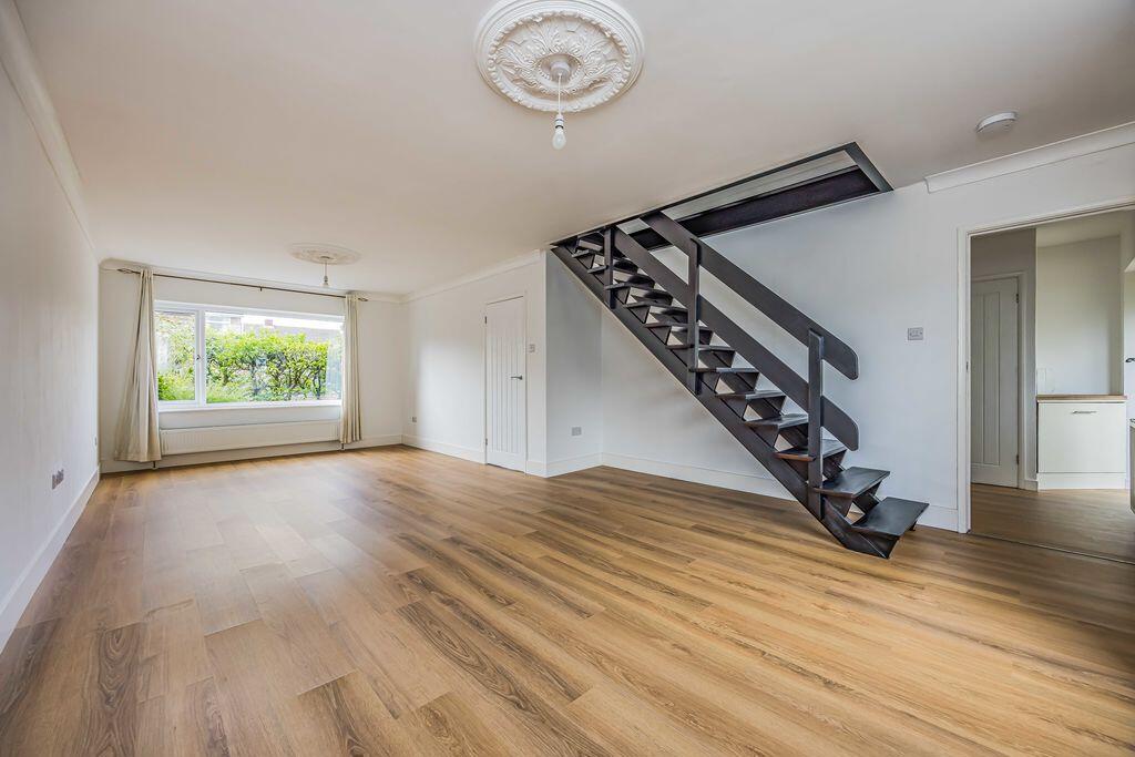 House in Portsmouth - View 3