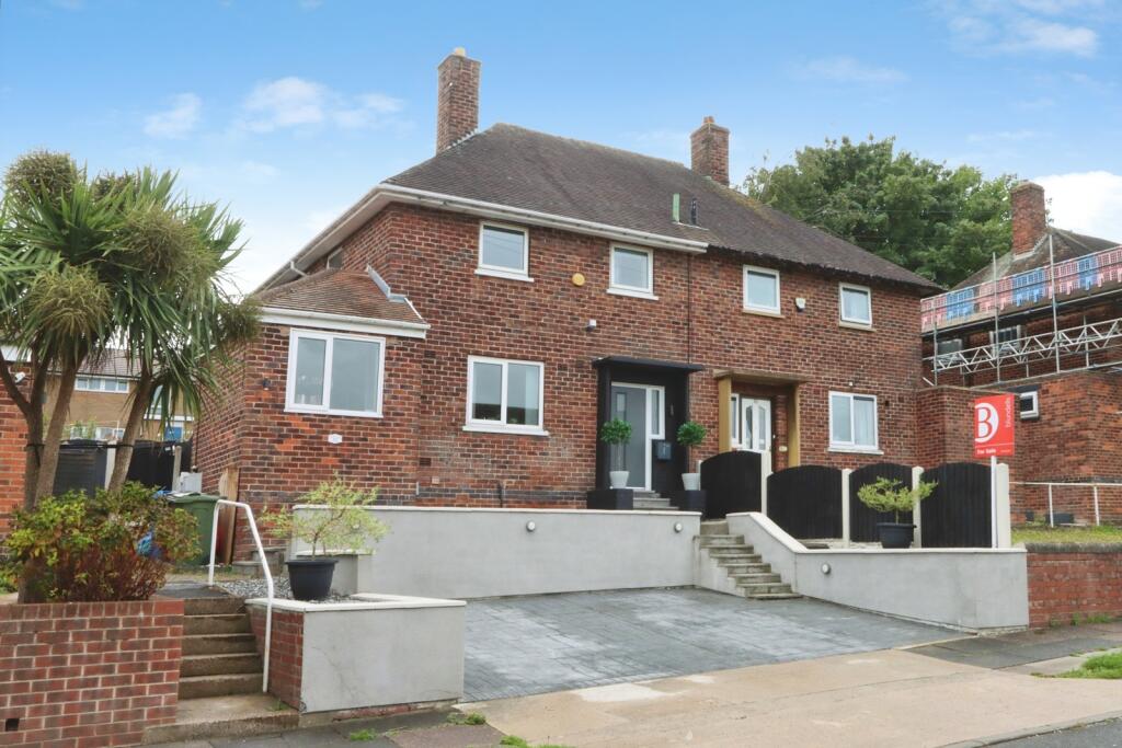 Main image of property: Stradbroke Drive, Sheffield, South Yorkshire, S13