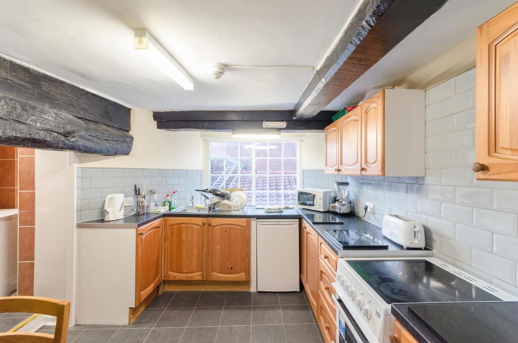 House in York - View 3
