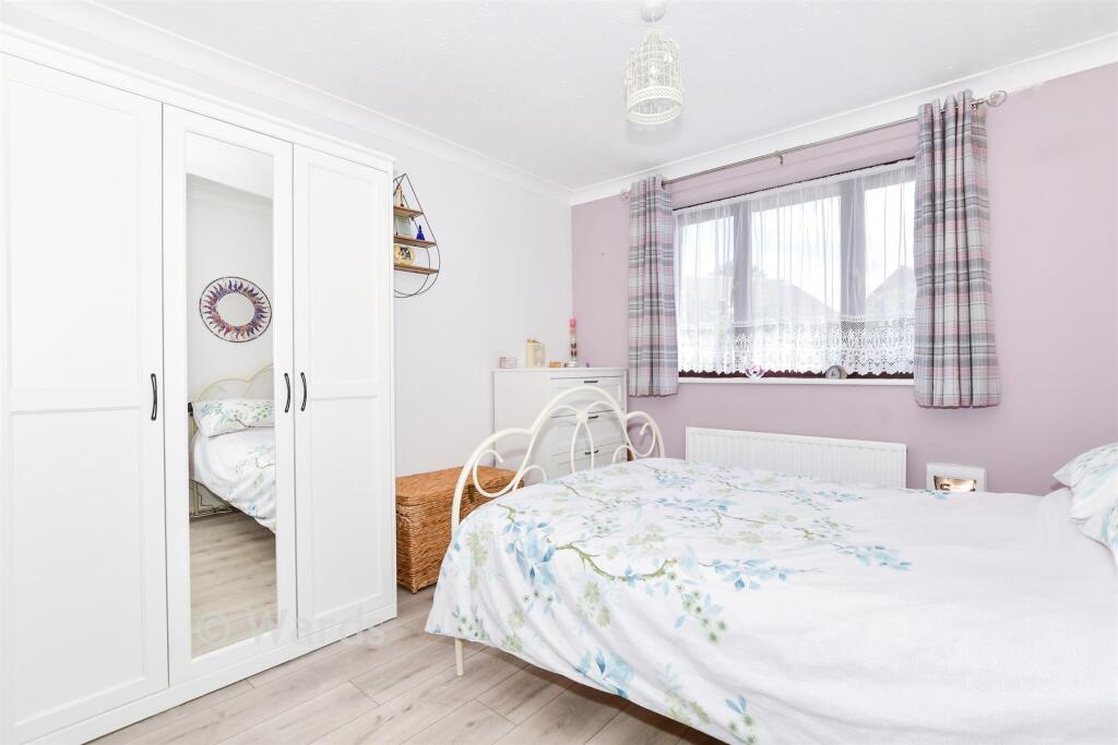 House in Maidstone, Tovil - View 5