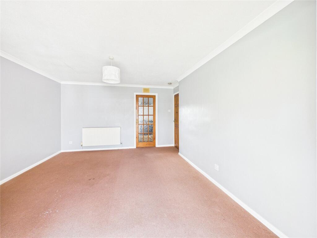 Apartment in Bristol, Lawrence Hill, Barton Hill - View 4