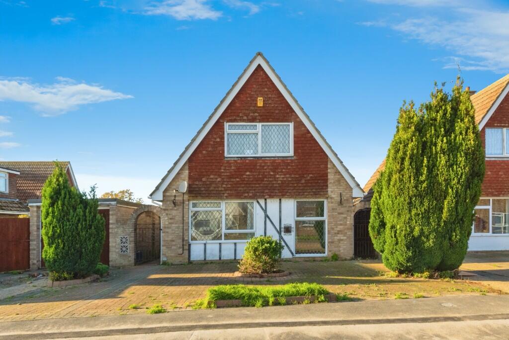 Main image of property: Constable Avenue, Clacton-On-Sea, Essex, CO16