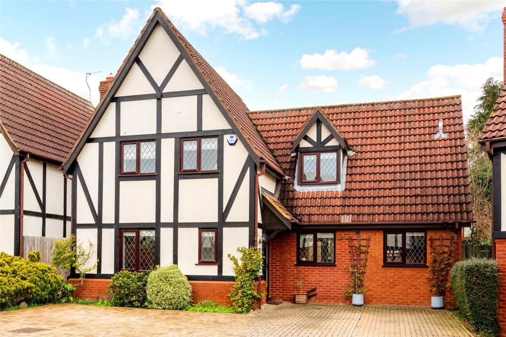 Main image of property: The Pyghtle, Olney, Buckinghamshire, MK46