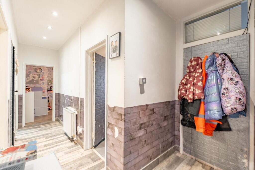 Corthan Crescent, Aberdeen, AB12 5BB - 8