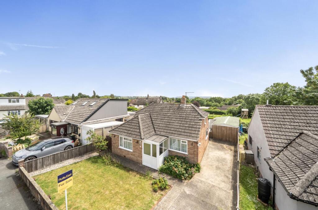 2-bed house on 7, Ambrose Close, Bradford Abbas, Sherborne, £325,000