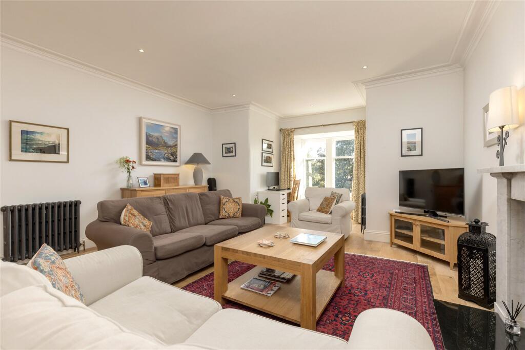 Apartment in Edinburgh - View 3