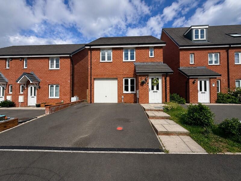 Main image of property: Clos Y Cornicyll, Llanharan . CF72 4AS