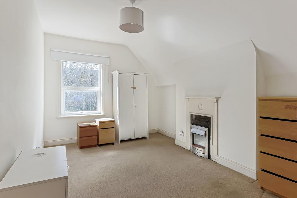 Apartment in Bournemouth, Lansdowne - More
