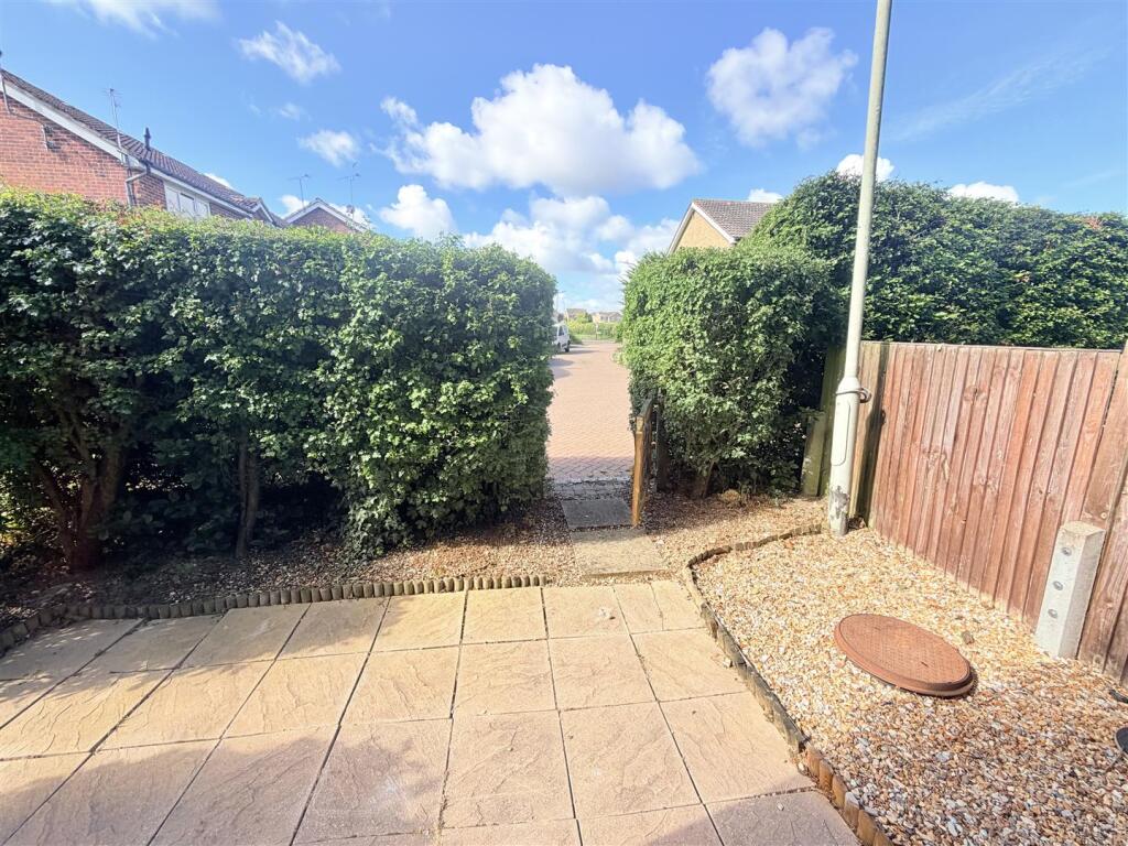 House in Canterbury - View 2