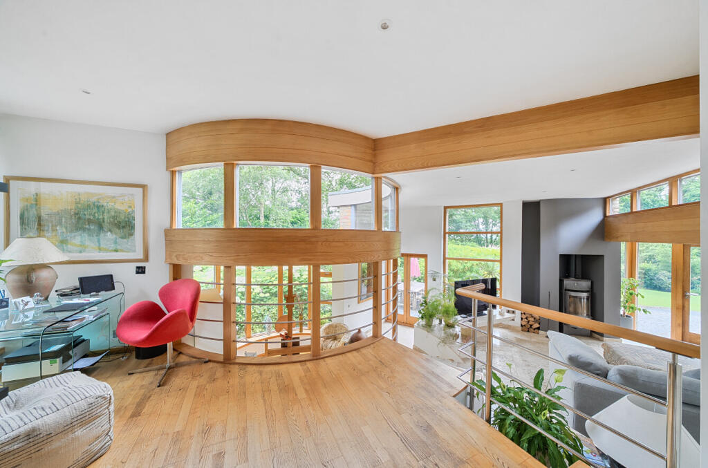 House in Winchester, Wickham - View 2