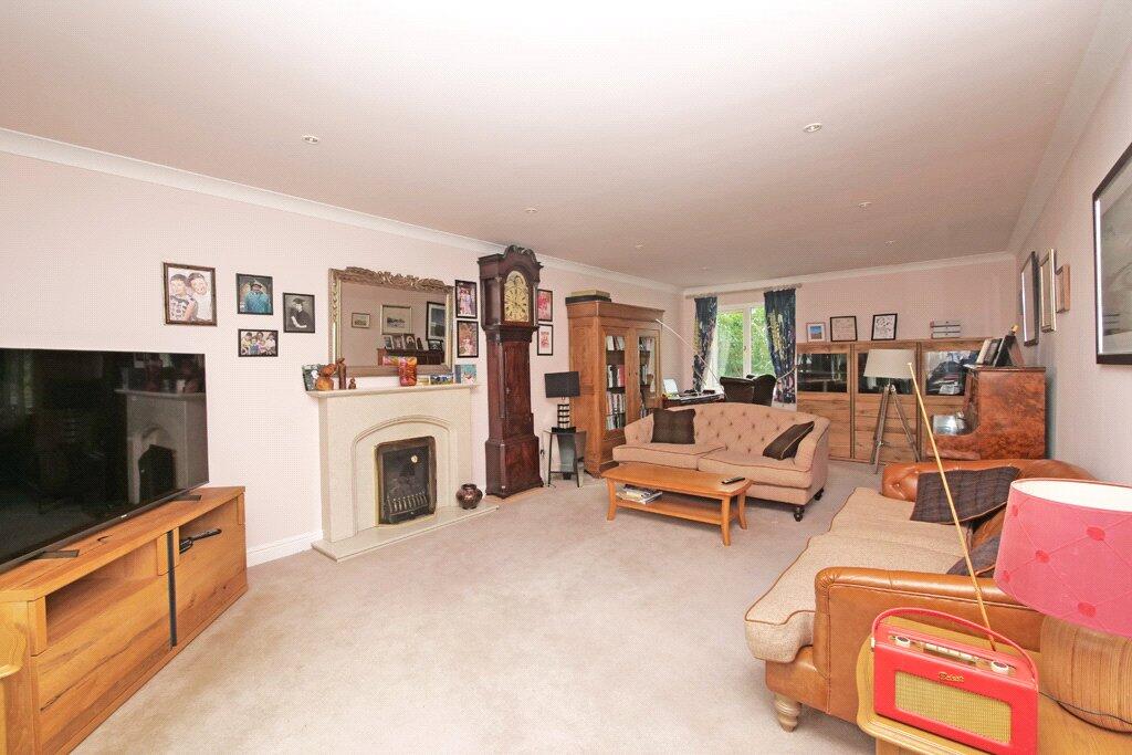 3 Old Hall Croft, Gargrave, North Yorkshire, BD23 3PQ photo 4