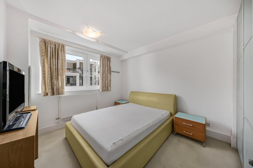Apartment in London - View 5