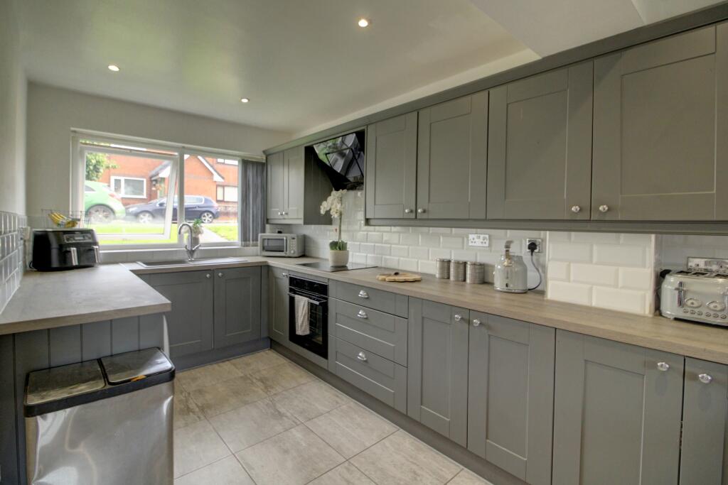 House in Blackburn - View 4