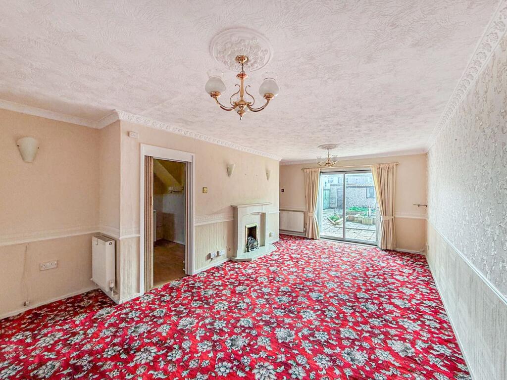 House in Hull, Kingston upon Hull - View 4