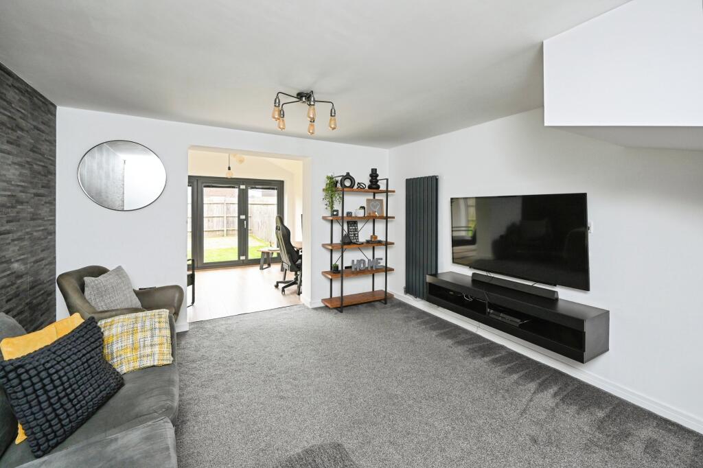 House in Mansfield, Ladybrook - View 2