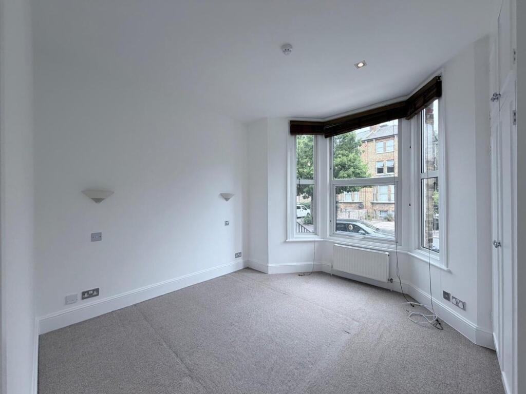 Main image of property: Grange Park, Ealing