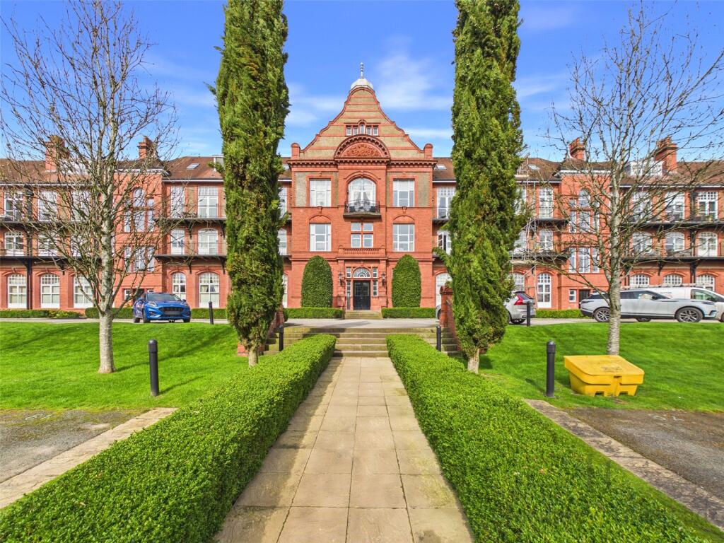 Main image of property: Kingswood Park, Kingswood, Frodsham, Cheshire, WA6