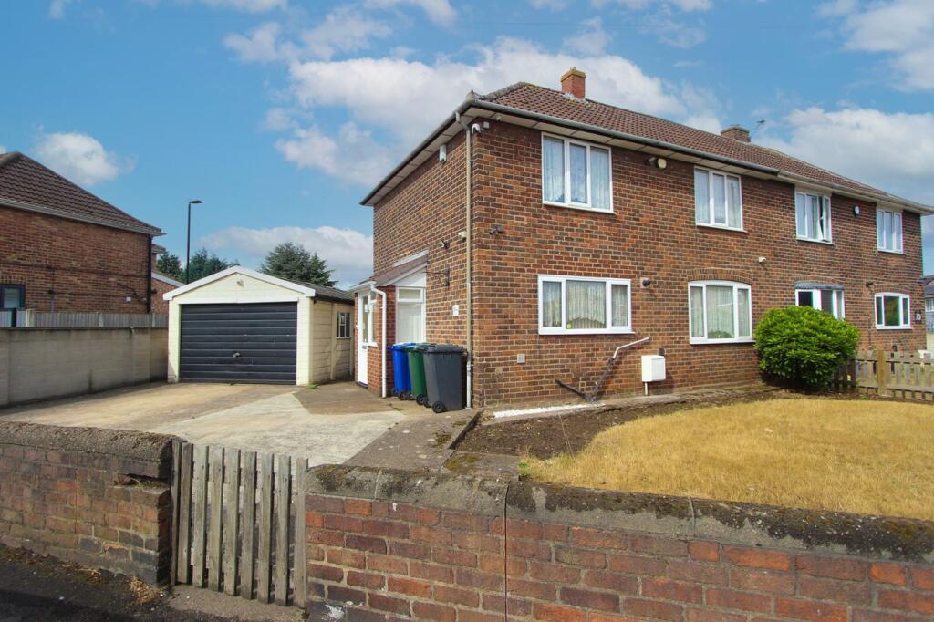 Oxford Street, New Rossington, Doncaster, DN11