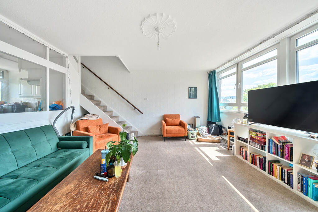 Apartment in London, Sceaux Gardens, Peckham - View 5