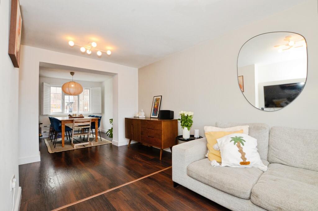 House in Dacorum, Hertfordshire - View 4