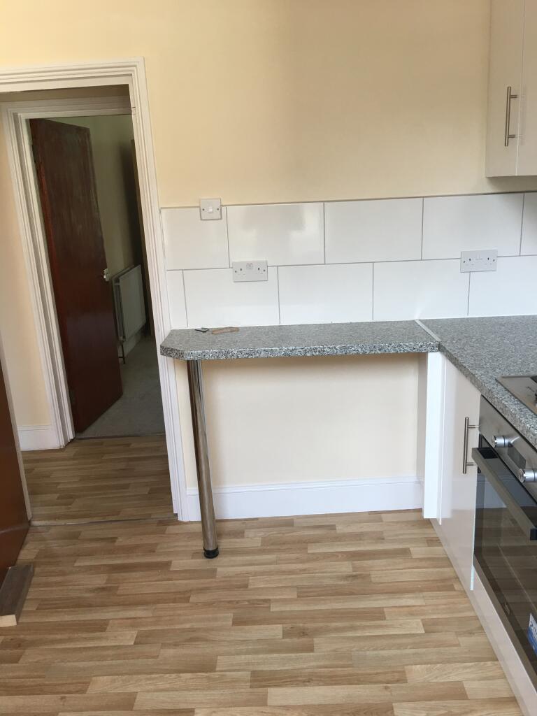 House in London - View 3