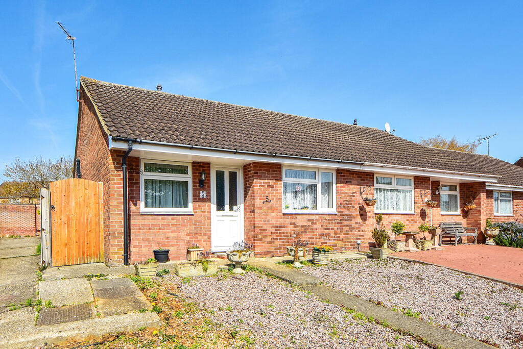 Main image of property: Cheviot Way, Banbury, OX16