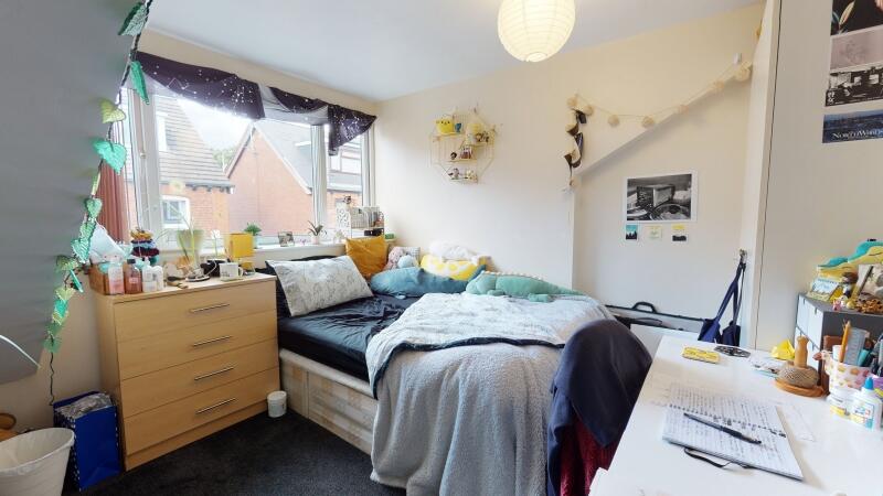 House in Leeds, Headingley - View 3