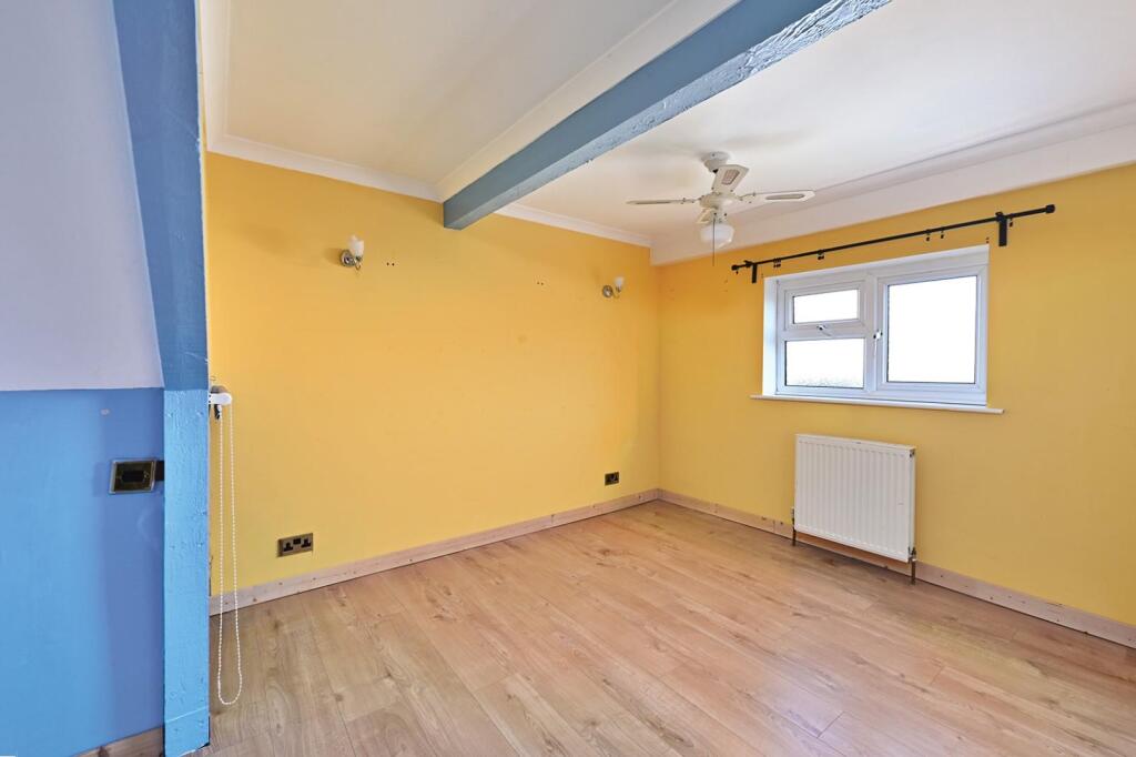 House in Basingstoke and Deane, Lychpit, Riverdene - View 6