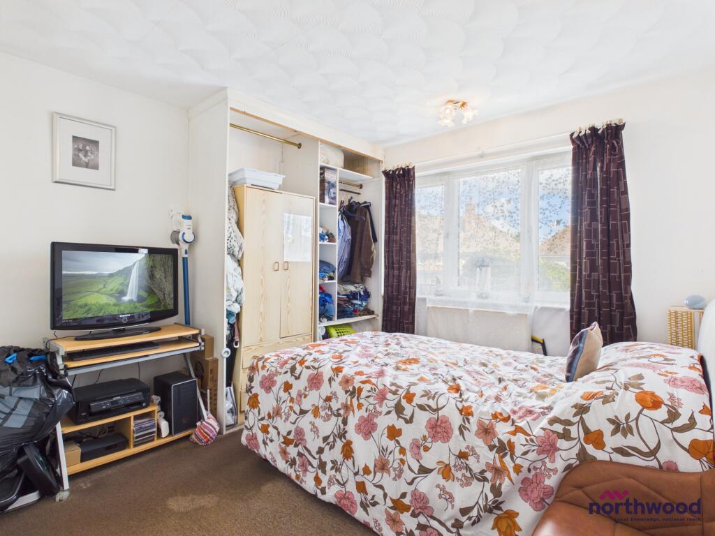 Apartment in Hove, West Blatchington - View 5