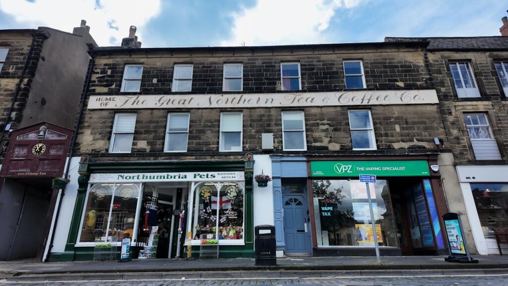 Main image of property: 43, 43 Bondgate Within, Alnwick, NE66 1SX