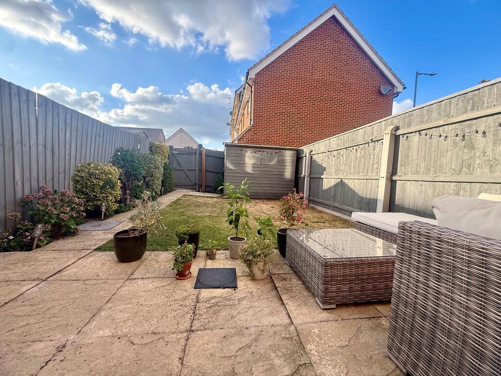 House in Ipswich - View 2