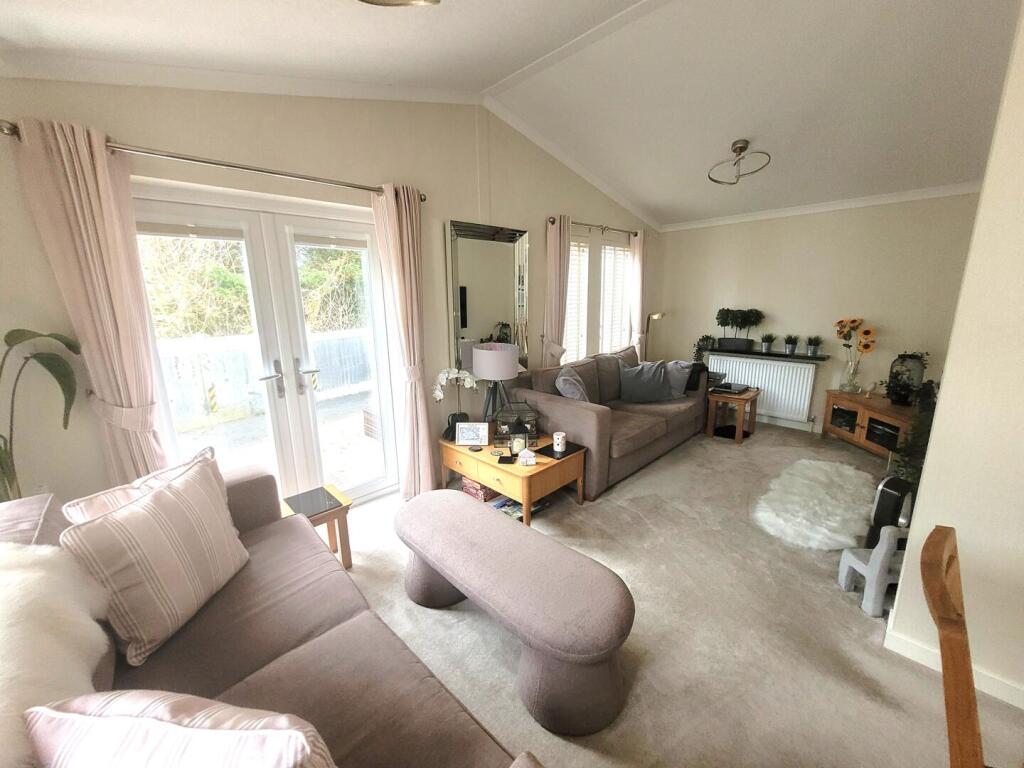 Willow Drive, Lamaleach Drive, Freckleton, Preston photo 3