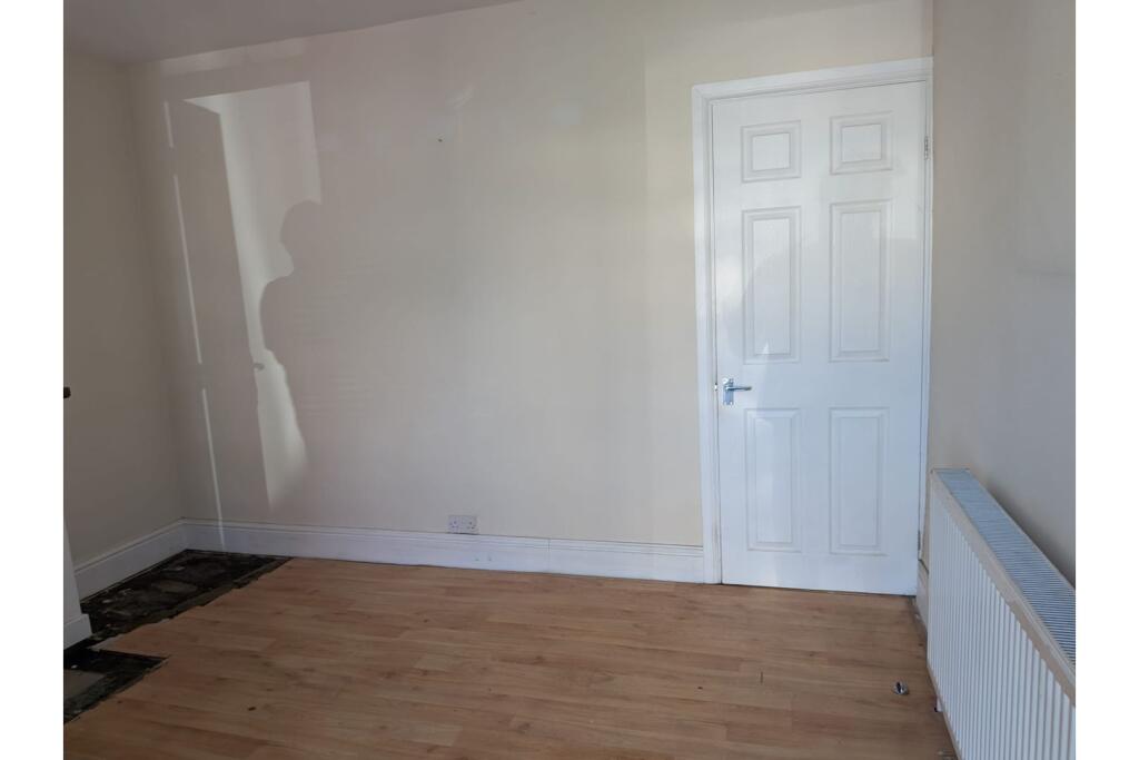 House in Ashfield, Sutton in Ashfield, Huthwaite - View 4