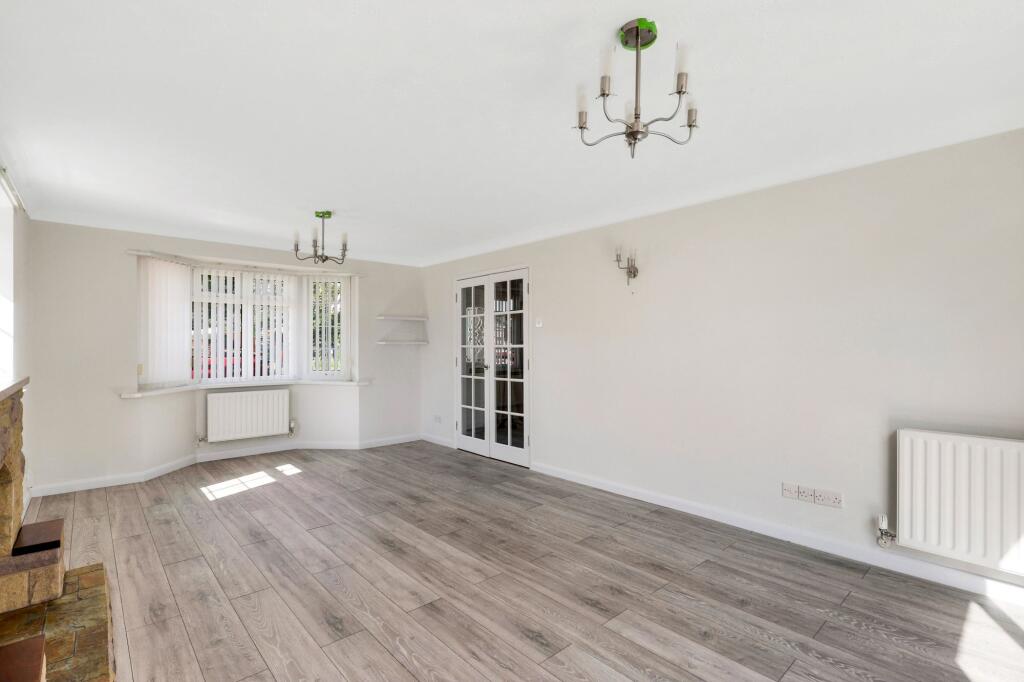 House in Nottingham, Trowell - View 2