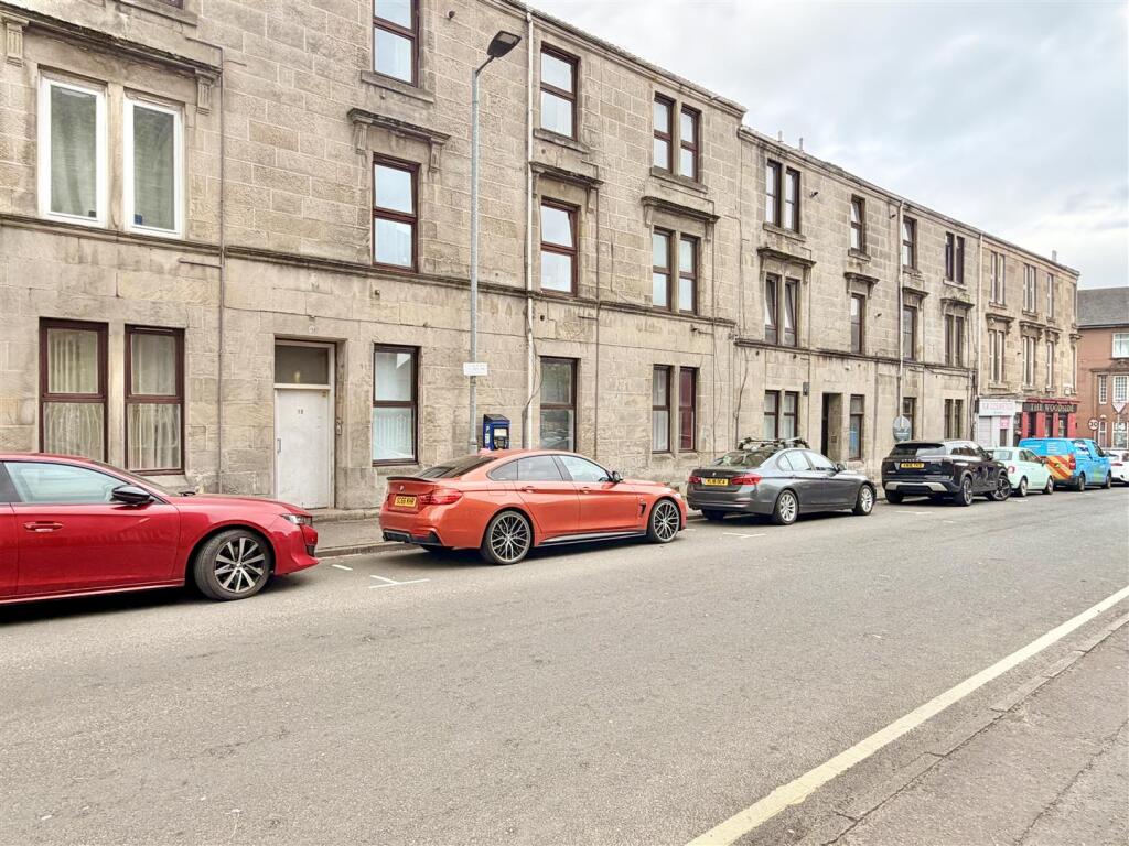 Main image of property: Woodside Walk, Hamilton