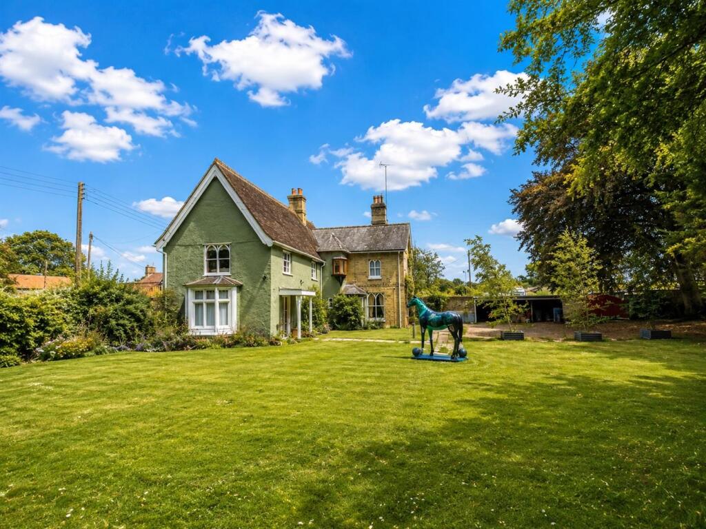 Property photo 8
