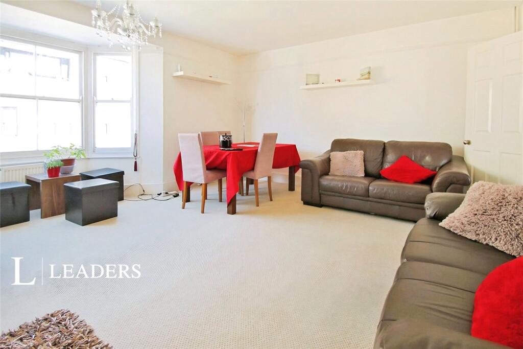 Apartment in Worthing, West Worthing - View 2