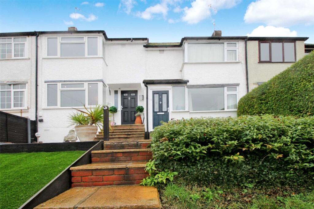 Main image of property: Sunnyhill Road, Hemel Hempstead, Hertfordshire, HP1