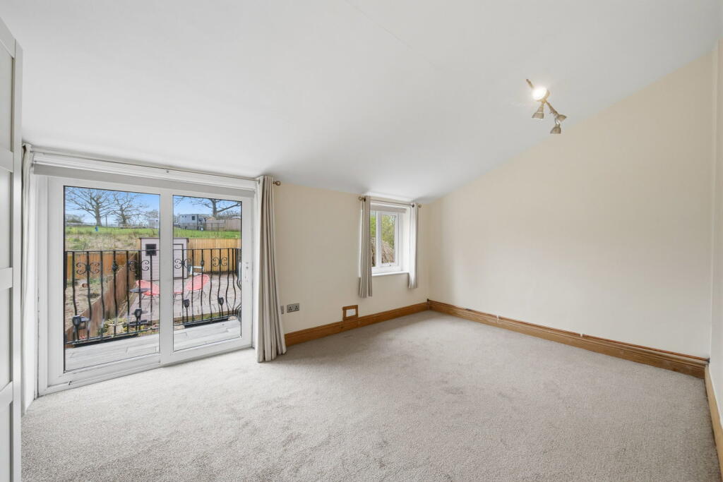 Additional image 33 of Pendle Bridge, Reedley, Burnley, BB12 9DP