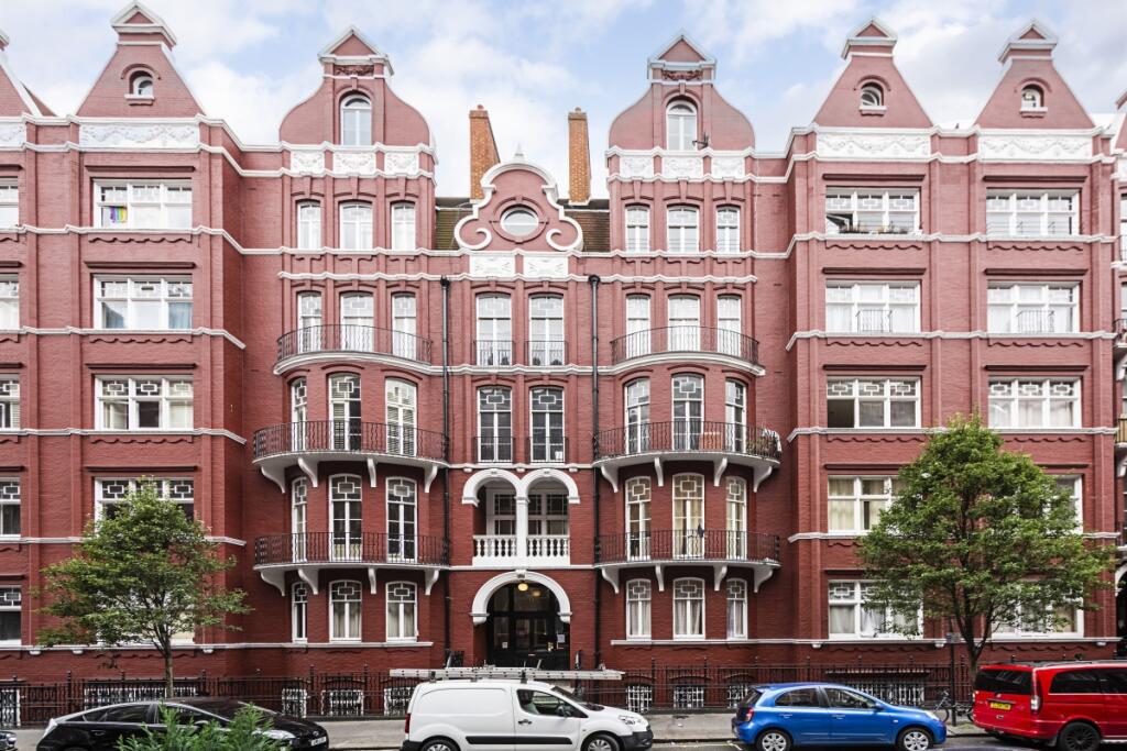 Apartment in London - View 5