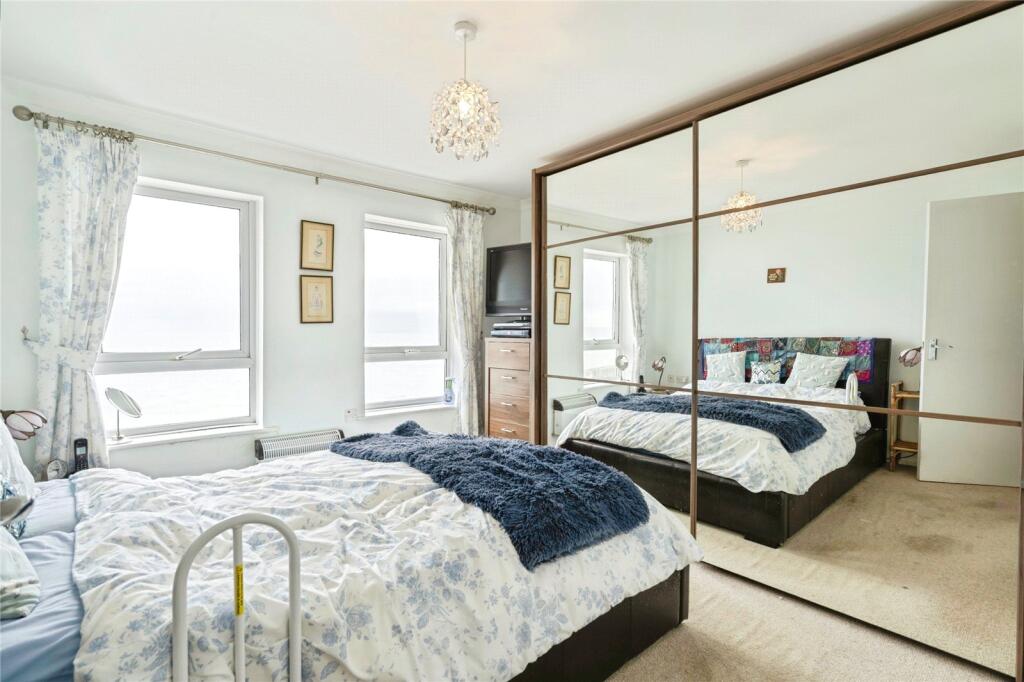 Apartment in Chichester, Selsey - View 5