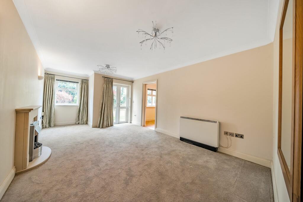 Limpsfield Road, Wren Court, CR6 photo 2