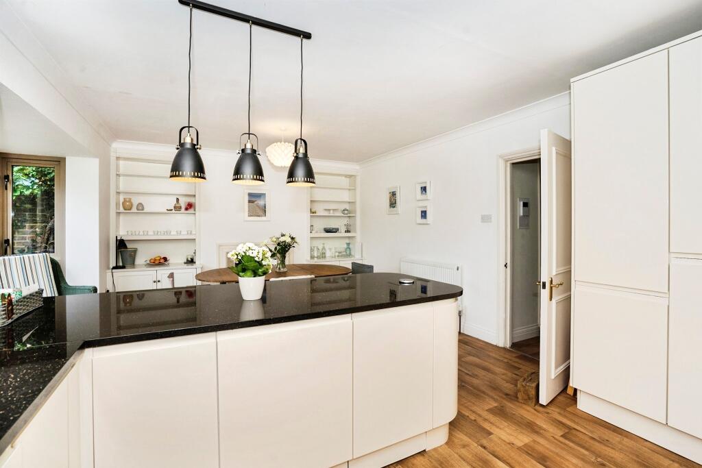 House in Rottingdean, Brighton and Hove - View 5