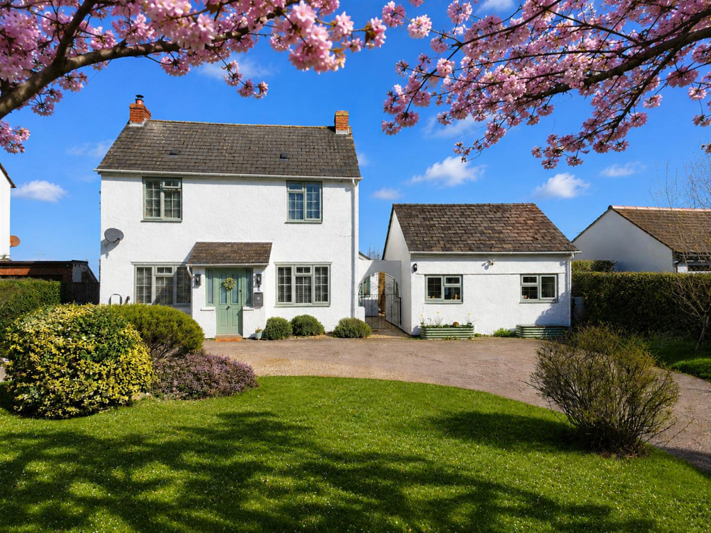 Main image of property: Ermin Street, Brockworth, Gloucester